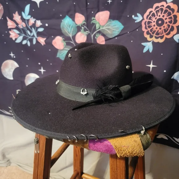 Witchy Snake Skeleton Hat - Altered - One of a Kind - Picture 2 of 8